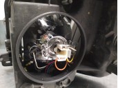 Recambio de faro izquierdo para citroën c2 1.4 referencia OEM IAM 9880128380 620870 