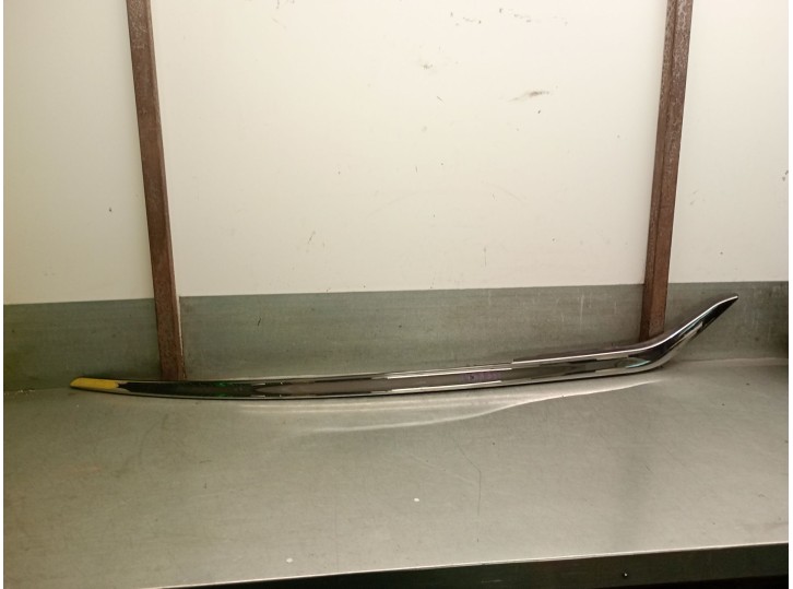 Recambio de molduras delanteras para citroën ds5 2.0 bluehdi 150 referencia OEM IAM 9802824577 96728350VD 