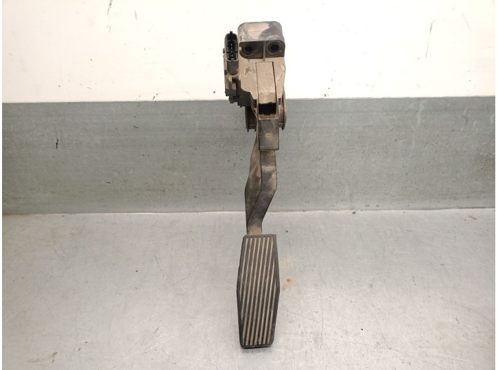 Recambio de potenciometro pedal para opel zafira a 2.0 dti referencia OEM IAM 90581208 848179 0281002298 BOSCH