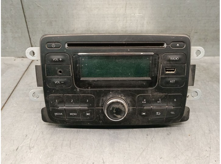 Recambio de sistema audio / radio cd para dacia sandero ii 1.2 16v cat referencia OEM IAM 281152320R 281152320R 