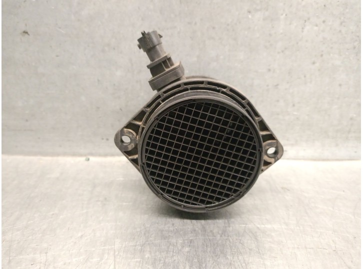 Recambio de caudalimetro para volvo xc90 2.4 diesel cat referencia OEM IAM 30677999 30677999 0281002730 BOSCH