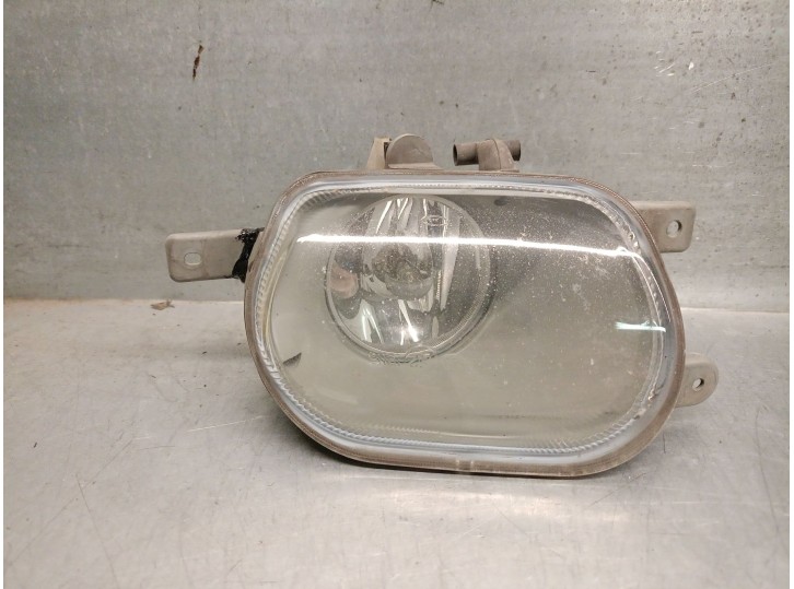 Recambio de faro antiniebla izquierdo para volvo xc90 2.4 diesel cat referencia OEM IAM 8693795 31111182 8693795