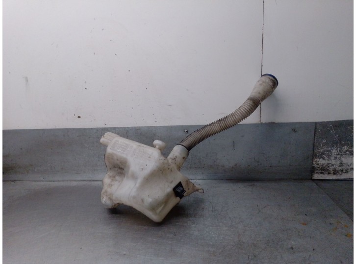 Recambio de deposito limpia para peugeot partner kombi 1.6 16v hdi cat referencia OEM IAM 9671568380 6431P0 