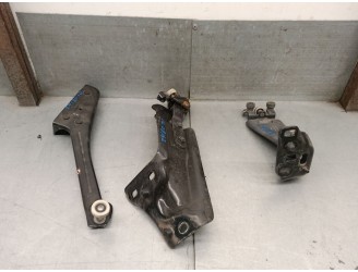 Recambio de bisagra puerta para ford transit connect v408 furgoneta/monovolumen 1.5 tdci referencia OEM IAM DT11V25028AD 1887635