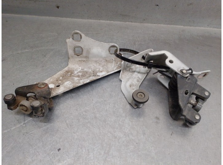 Recambio de bisagra puerta para nissan kubistar (x76) 1.5 dci turbodiesel cat referencia OEM IAM 303512 8040100QAC 