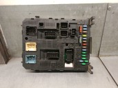 Recambio de caja reles / fusibles para citroën berlingo 1.6 16v hdi referencia OEM IAM 281197595 281164872 