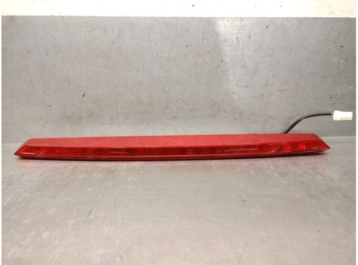 Recambio de luz central de freno para hyundai ioniq (ae) 1.6 gdi hybrid referencia OEM IAM 92700G2000 92700G2000 