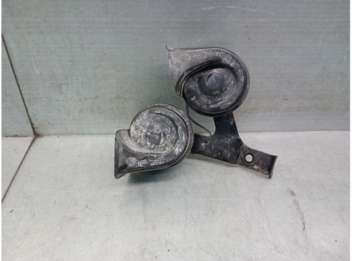 Recambio de claxon para citroën ds5 2.0 bluehdi 150 referencia OEM IAM 9678371880  