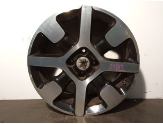 Recambio de llanta para peugeot 308 1.6 16v hdi referencia OEM IAM 9800494077 R176.5JX17CH4-19 