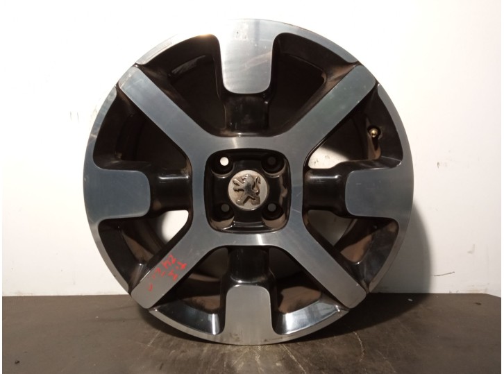 Recambio de llanta para peugeot 308 1.6 16v hdi referencia OEM IAM 9800494077 R176.5JX17CH4-19 