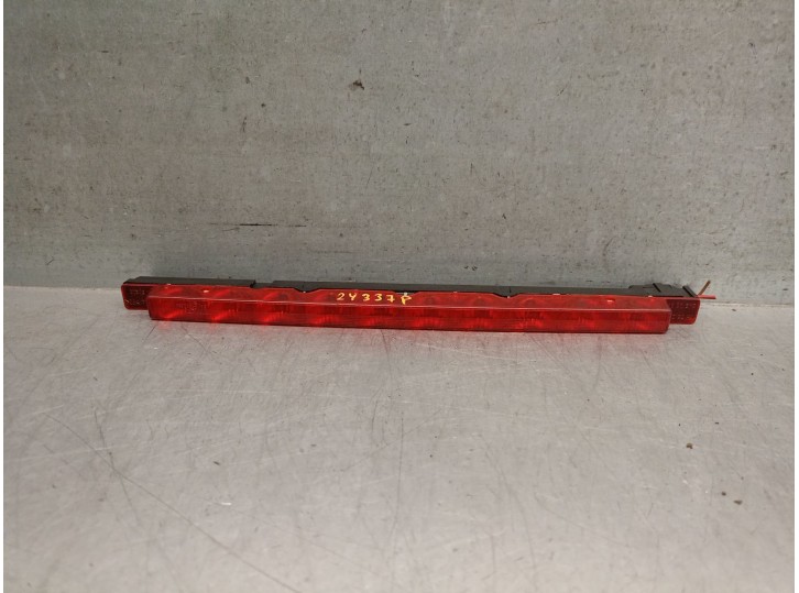 Recambio de luz central de freno para audi a6 berlina (4b2) 2.5 v6 24v tdi cat (aym) referencia OEM IAM 4B0945097 4B0945097 