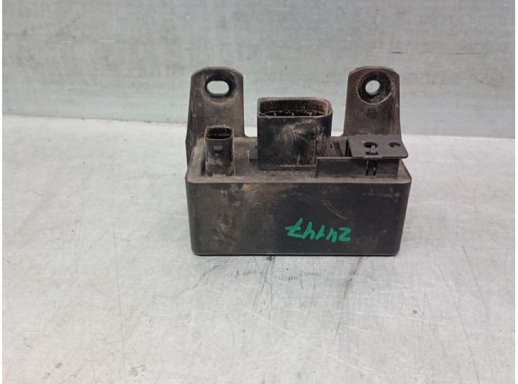Recambio de caja precalentamiento para mercedes-benz clase c (w203) sportcoupe 2.2 cdi cat referencia OEM IAM PA6GF30 