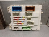 Recambio de caja reles / fusibles para volvo v40 hatchback (525) d3 referencia OEM IAM 31394136 04009324 