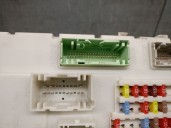 Recambio de caja reles / fusibles para volvo v40 hatchback (525) d3 referencia OEM IAM 31394136 04009324 