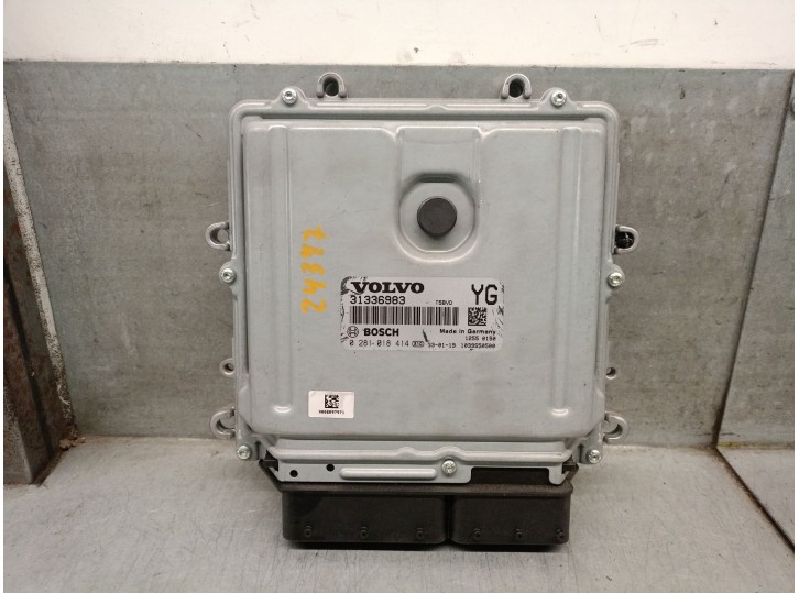 Recambio de centralita motor uce para volvo v40 hatchback (525) d3 referencia OEM IAM 31336983 0281018414 BOSCH