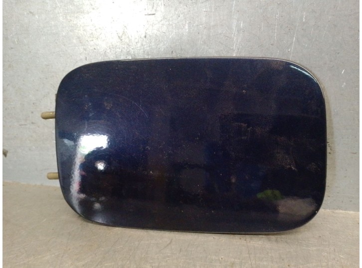 Recambio de tapa exterior combustible para bmw serie 3 touring (e46) 2.0 16v diesel cat referencia OEM IAM 51178208246 511782082