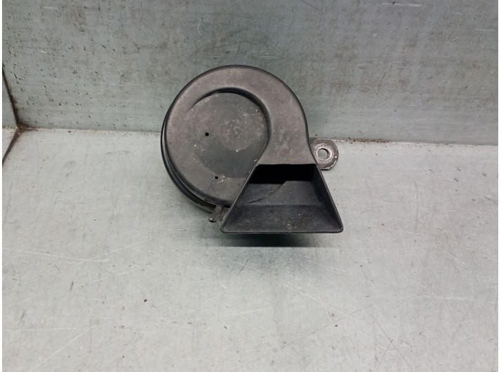 Recambio de claxon para mercedes-benz clase c (w203) sportcoupe 2.2 cdi cat referencia OEM IAM A0045428120 A0045428120 