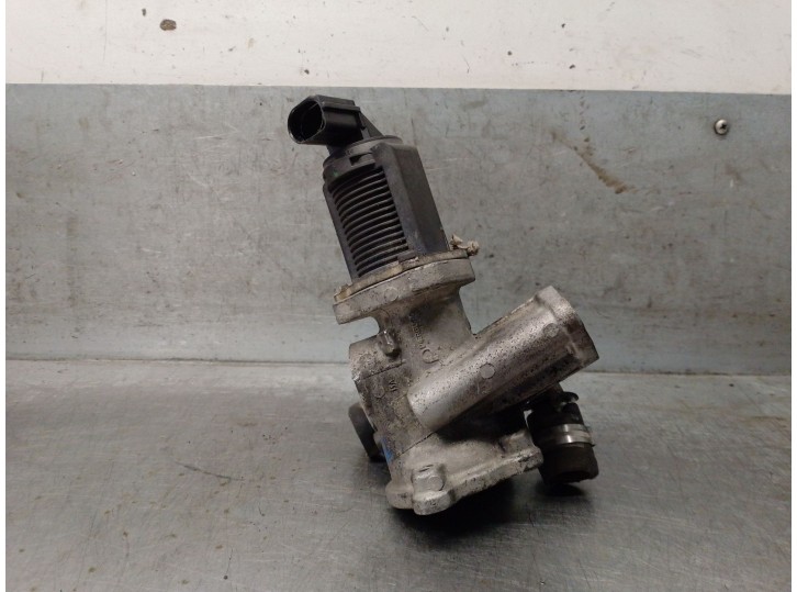 Recambio de valvula egr para fiat fiorino 1.3 16v jtd cat referencia OEM IAM 71723449 71723449 PIERBURG