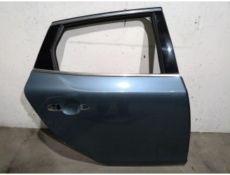 Recambio de puerta trasera derecha para volvo v40 hatchback (525) d3 referencia OEM IAM 32351000 32351000 