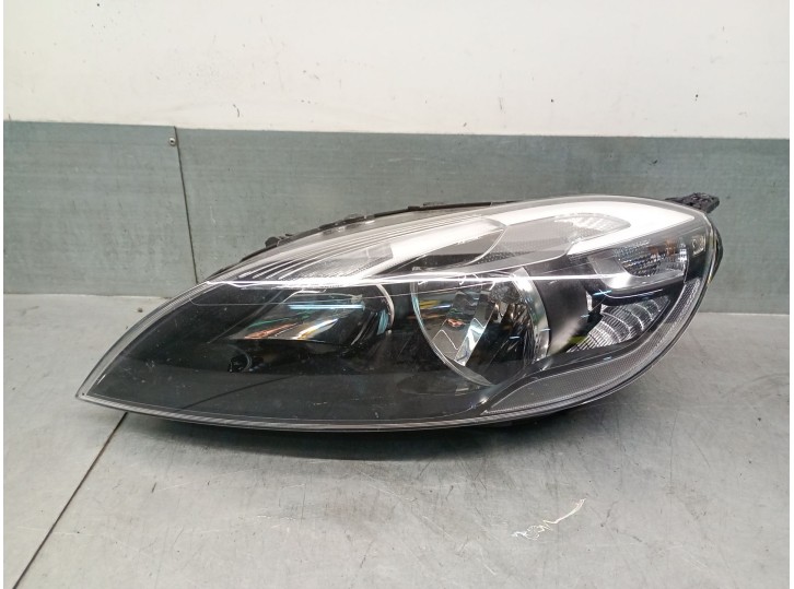 Recambio de faro izquierdo para volvo v40 hatchback (525) d3 referencia OEM IAM 31283326 31383158 