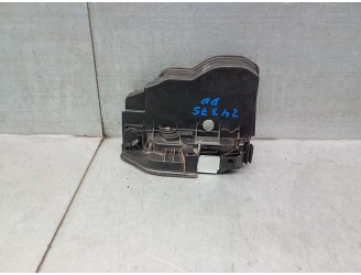 Recambio de cerradura puerta delantera derecha para bmw serie 1 berlina (e81/e87) 2.0 16v referencia OEM IAM 51217202146 5121720