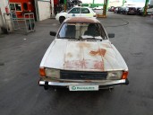 ford taunus ghia berlina del año 1981