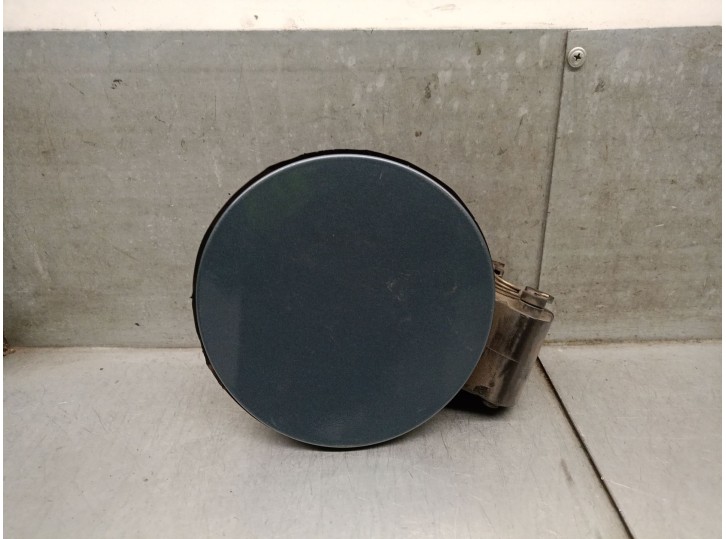 Recambio de tapa exterior combustible para volvo v40 hatchback (525) d3 referencia OEM IAM 31278862 31278863 