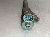 Recambio de inyector para volvo v40 familiar 1.9 diesel cat referencia OEM IAM 7700111014 0445110021 BOSCH