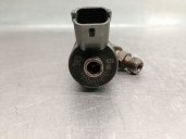 Recambio de inyector para volvo v40 familiar 1.9 diesel cat referencia OEM IAM 7700111014 0445110021 BOSCH