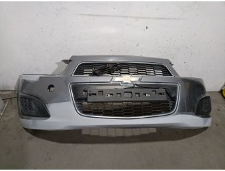 Recambio de paragolpes delantero para chevrolet aveo 1.2 cat referencia OEM IAM 42341511 42341511