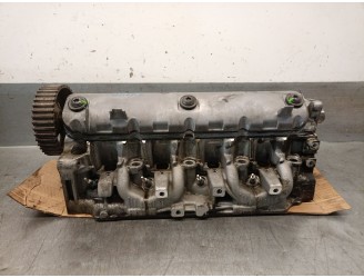 Recambio de culata para volvo v40 familiar 1.9 diesel cat referencia OEM IAM 8251381 8251417 7700111609