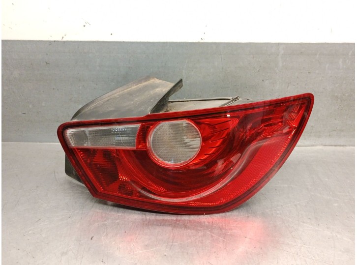 Recambio de piloto trasero derecho para seat ibiza sc (6j1) 1.2 tdi referencia OEM IAM 6J3945096N 6J3945096N 