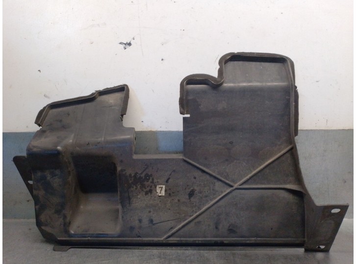 Recambio de molduras delanteras para nissan qashqai i (j10, nj10) 1.6 referencia OEM IAM 62822BR00A 62822BR00A 