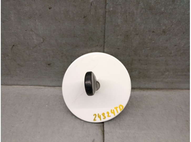 Recambio de tapa exterior combustible para citroën saxo 1.5 d sx referencia OEM IAM 9619433680 150895 