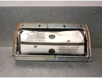 Front right airbag replacement part for Peugeot 406 Saloon (S1/S2) 2.0 HDI OEM IAM reference 9633804080 821665 