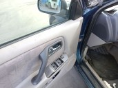 nissan primera berlina (p11) del año 2000