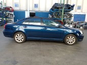 toyota avensis berlina (t25) del año 2006