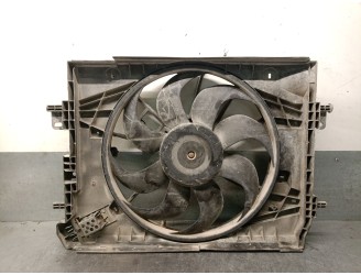Recambio de electroventilador para dacia sandero ii 1.2 16v cat referencia OEM IAM 214818009R 214753416R 