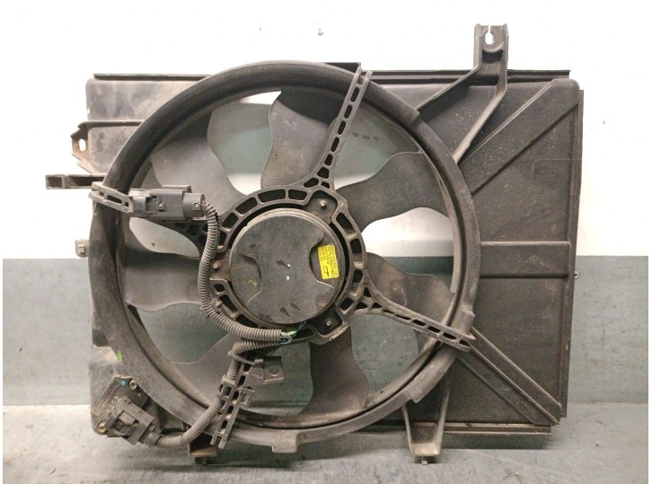 Recambio de electroventilador para hyundai getz (tb) 1.1 12v cat referencia OEM IAM 253801C860 253801C860 