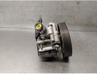 Replacement power steering pump for Citroën Berlingo 1.6 16V HDi OEM IAM reference 9637000880 