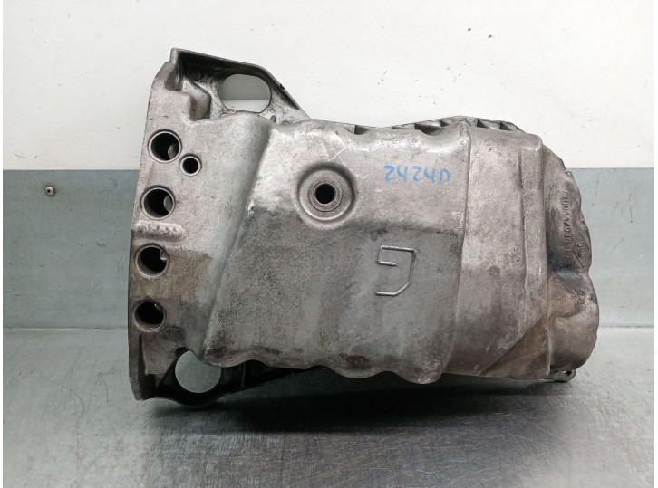 Recambio de carter para volvo v40 familiar 1.9 diesel cat referencia OEM IAM 7700114034 30883612 