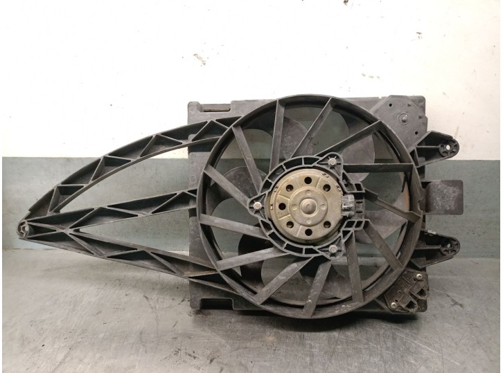 Recambio de electroventilador para fiat panda (169) 1.1 referencia OEM IAM 51764532 51764532 878612X VALEO