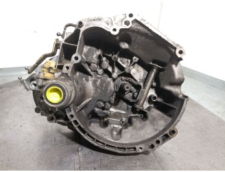 Recambio de caja cambios para citroën saxo 1.5 d sx referencia OEM IAM 20CF02 2222S0 0147004