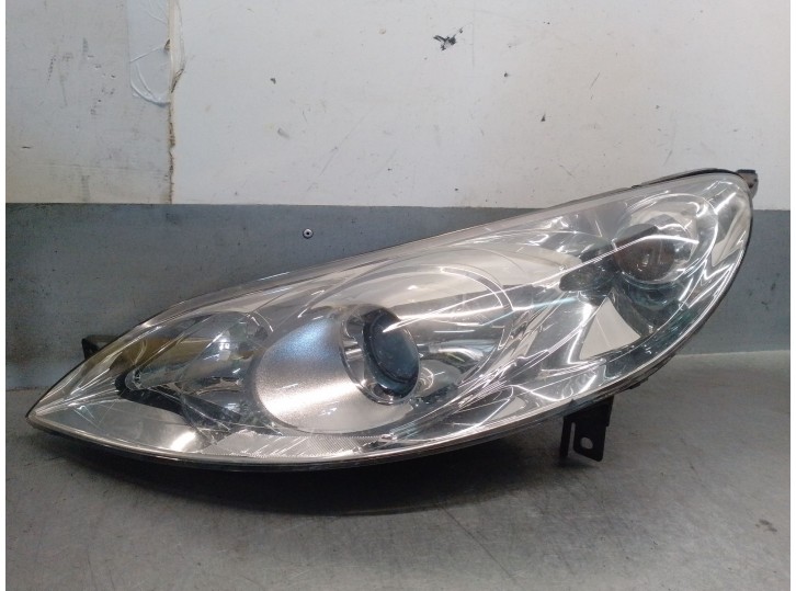 Recambio de faro izquierdo para peugeot 407 st sport referencia OEM IAM 0301213271 620892 