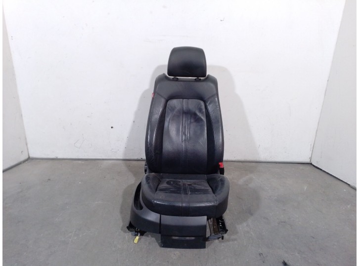 Recambio de asiento delantero derecho para seat toledo iii (5p2) 2.0 fsi referencia OEM IAM 1K4881106GJ 