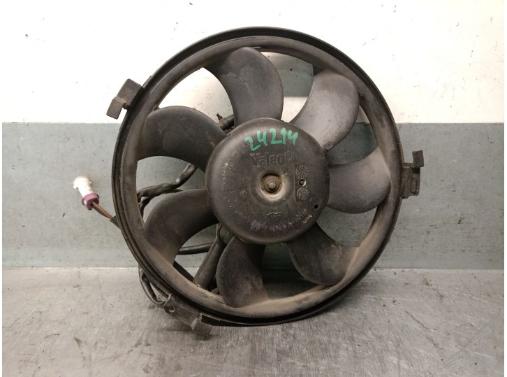 Recambio de electroventilador para audi a4 berlina (b5) 1.9 tdi referencia OEM IAM 8D0959455B 8D0959455B FS1149 VALEO
