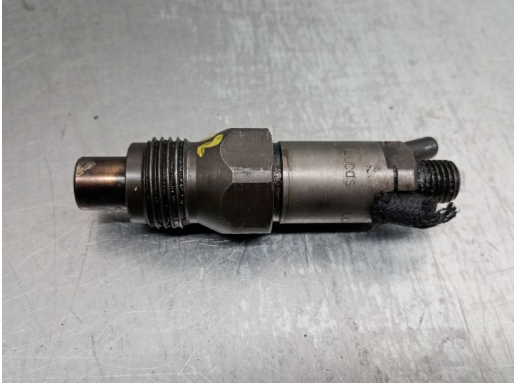 Recambio de inyector para citroën xsara break 1.9 td sx referencia OEM IAM LCR6734303G  LUCAS