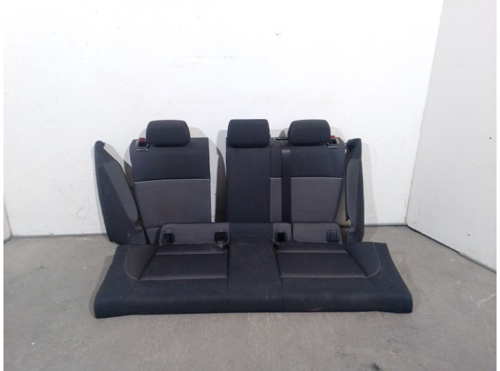 Recambio de asientos traseros para bmw serie 1 berlina (e81/e87) 2.0 16v referencia OEM IAM 52209143677 52209143677 