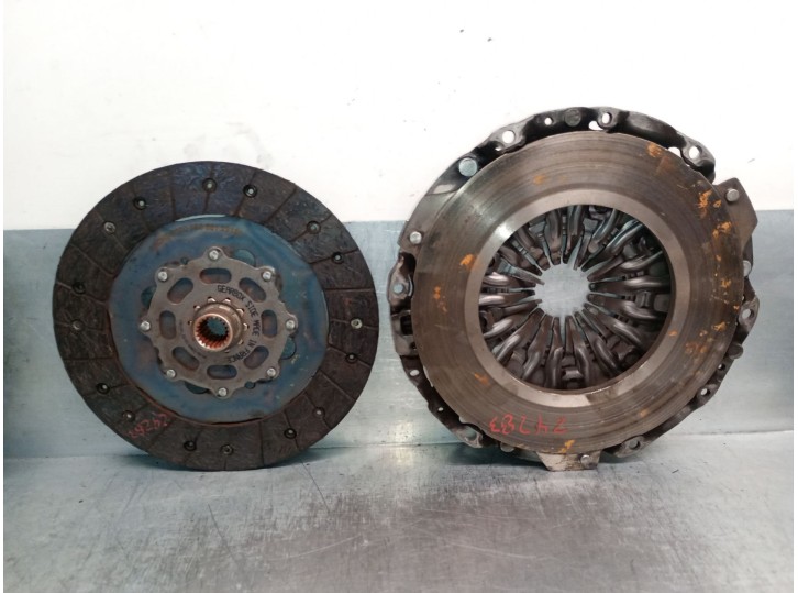 Recambio de kit embrague para citroën ds5 2.0 bluehdi 150 referencia OEM IAM 1616517180 1616517180 VALEO