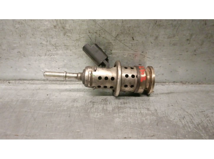 Recambio de inyector para citroën ds5 2.0 bluehdi 150 referencia OEM IAM 9801187080 9801187080 F132B01070